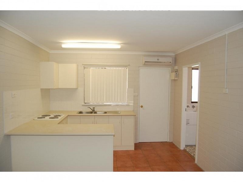 4/380 Kaitlers Road, Lavington NSW 2641