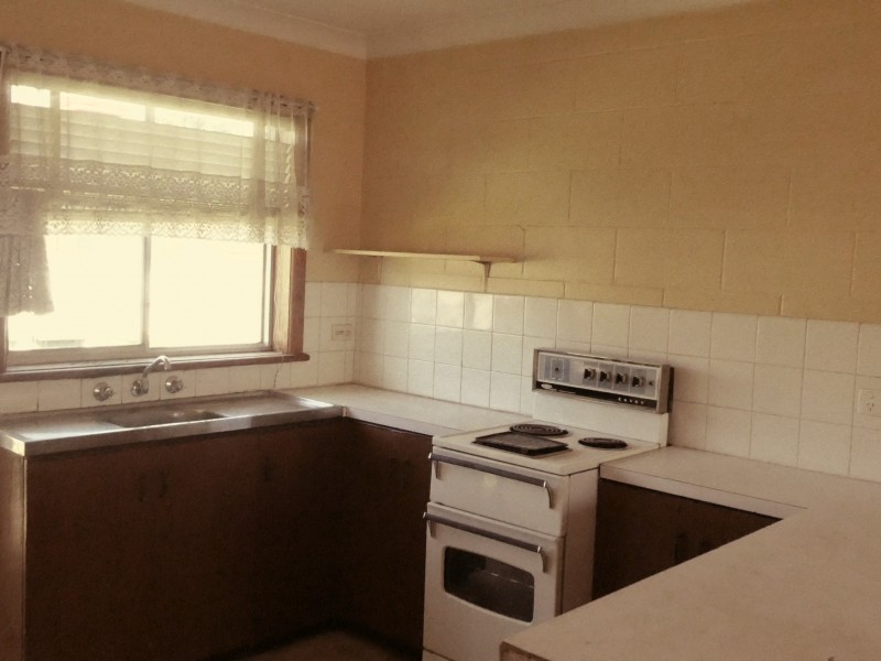 3/386 English Avenue, Lavington NSW 2641