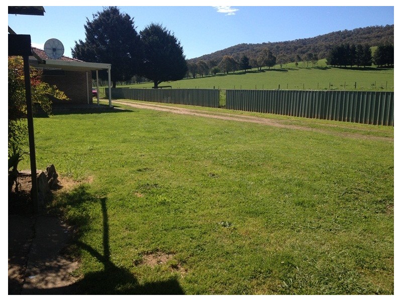 2297 Lockharts Gap Road, Tallandoon VIC 3701
