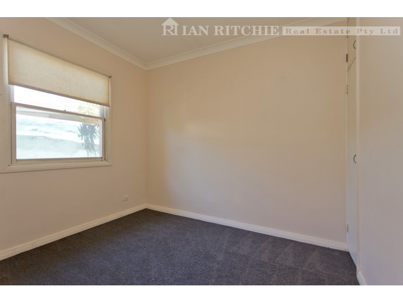 881 Frauenfelder Street, North Albury NSW 2640