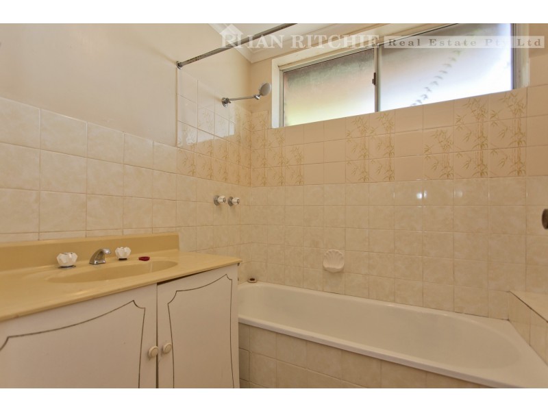 881 Frauenfelder Street, North Albury NSW 2640