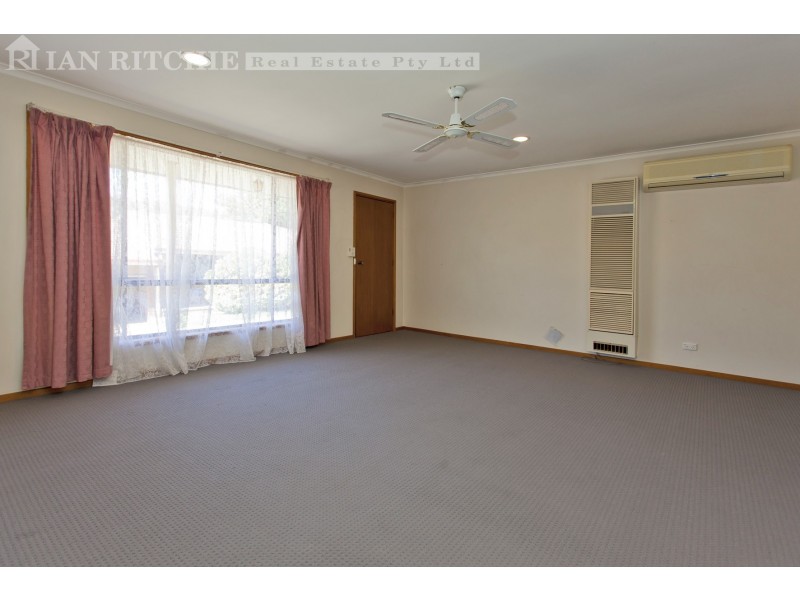 2/885 Chenery Street, Glenroy NSW 2640