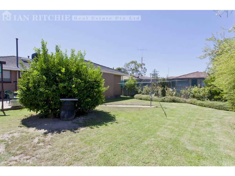 381 Elton Court, Lavington NSW 2641
