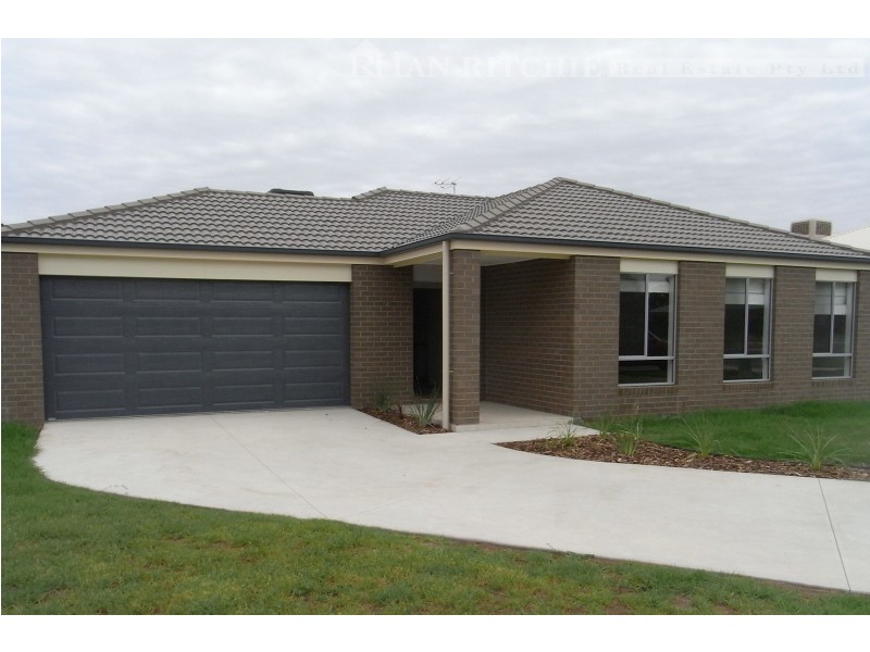 50 Gabrielle Court, Lavington NSW 2641