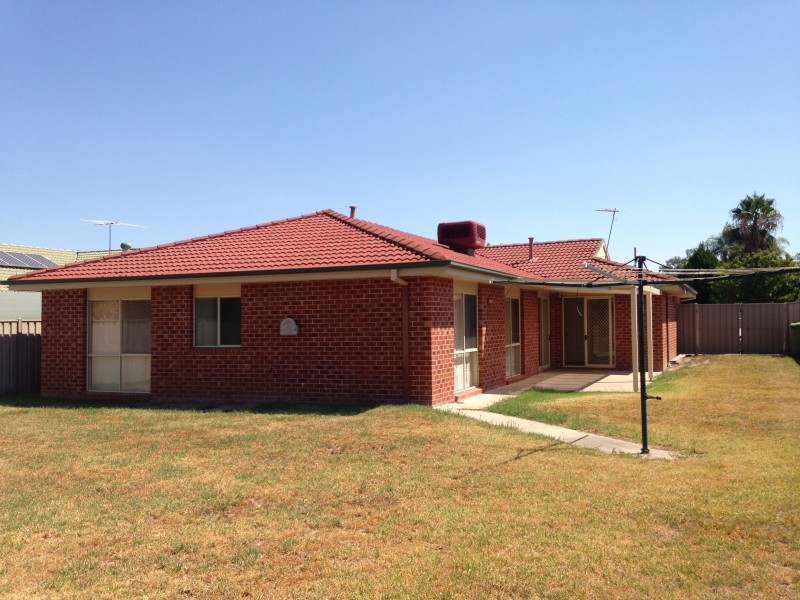 22 Privett Place, Lavington NSW 2641