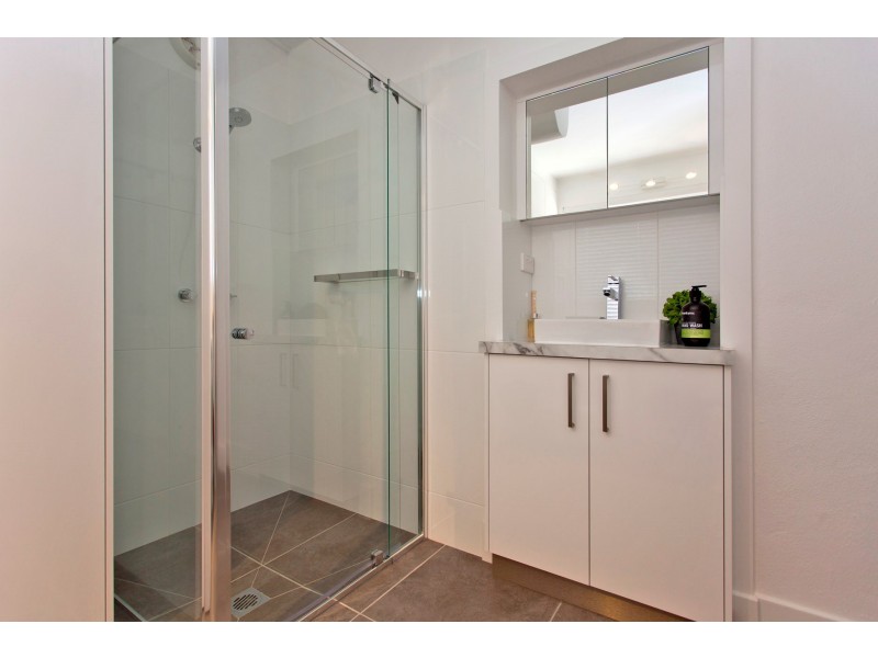 4/436 Macauley Street, Albury NSW 2640