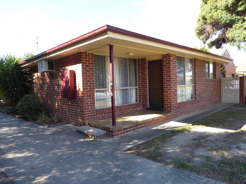 1/12 Worsley Place, Lavington NSW 2641