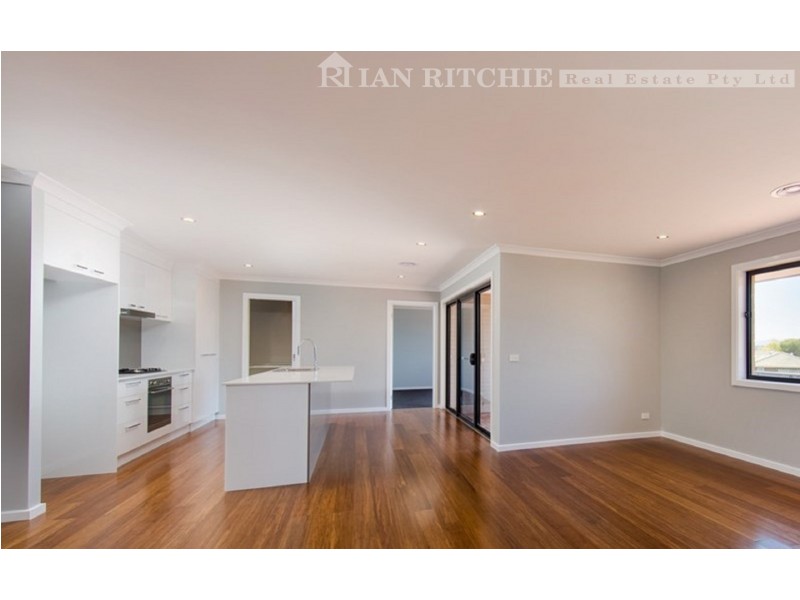 84 Wellington Drive, Thurgoona NSW 2640