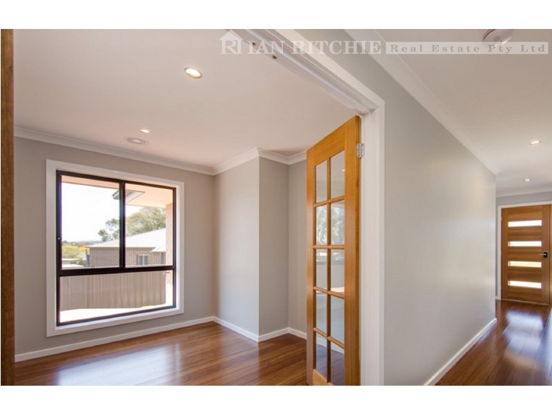 84 Wellington Drive, Thurgoona NSW 2640