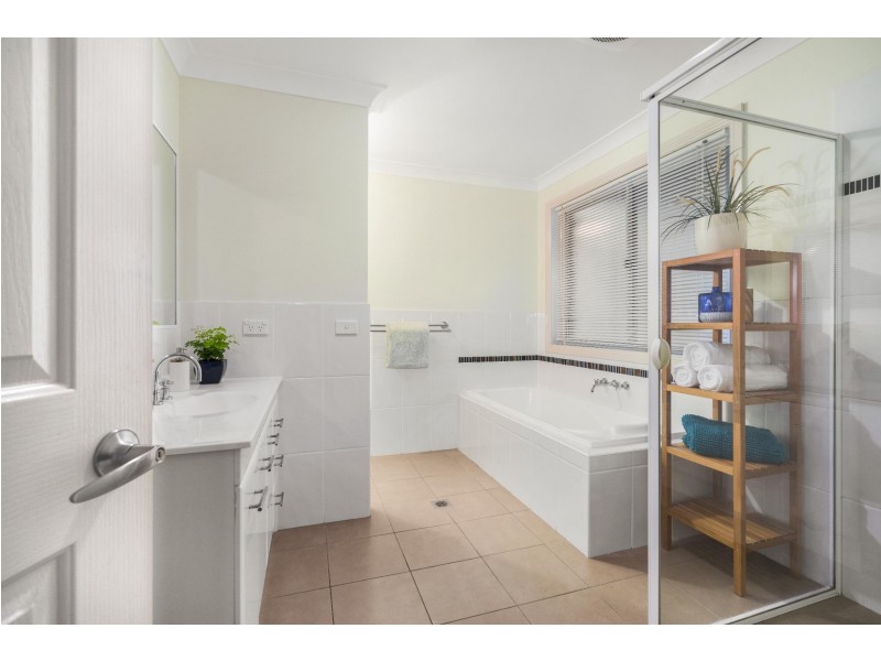 317 East Street, East Albury NSW 2640