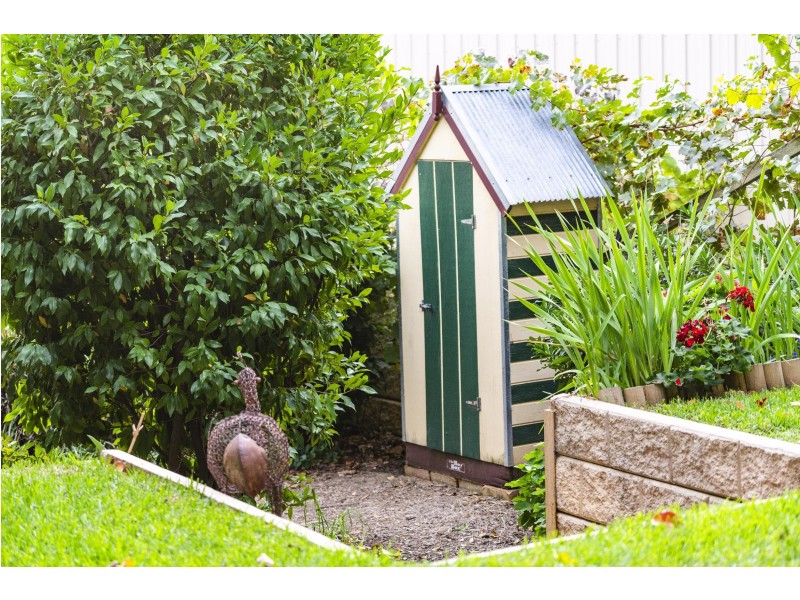 317 East Street, East Albury NSW 2640