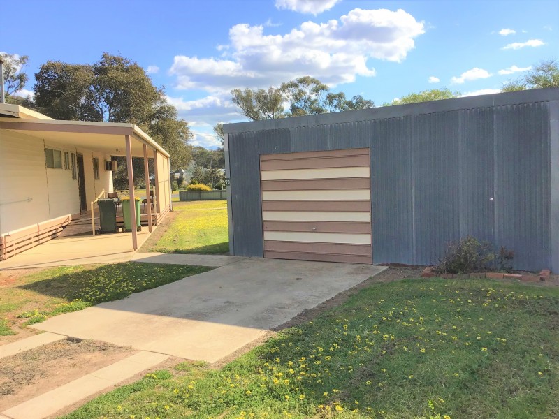 70 Allan Street, Henty NSW 2658