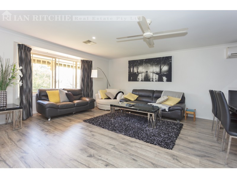 8 Helsingor Avenue, Wodonga VIC 3690