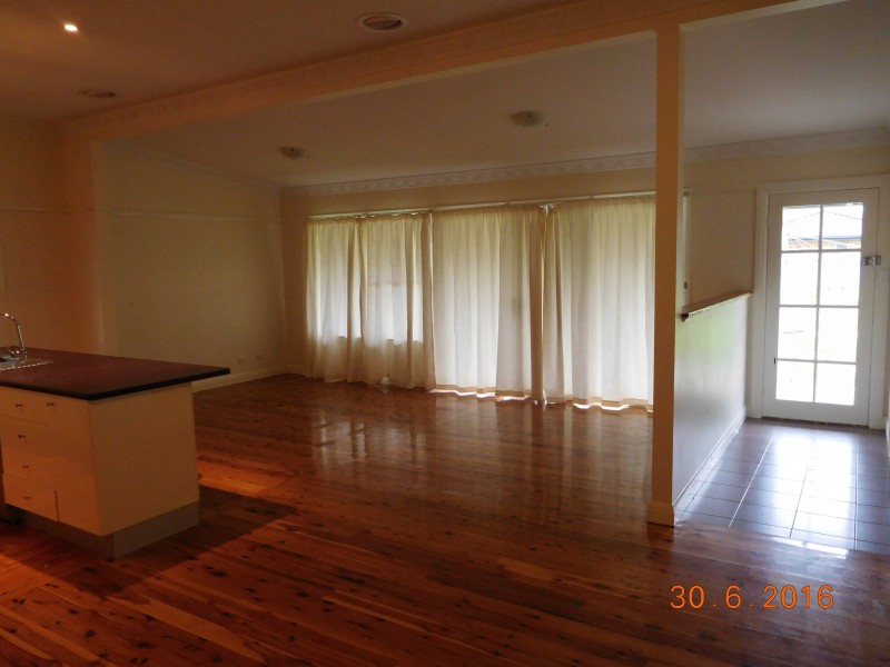 427 Parnall Street, Lavington NSW 2641