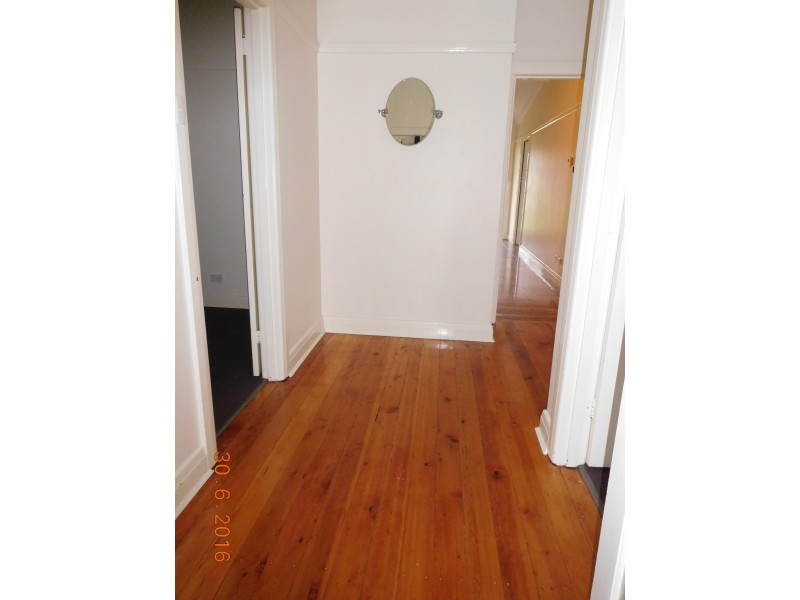 427 Parnall Street, Lavington NSW 2641