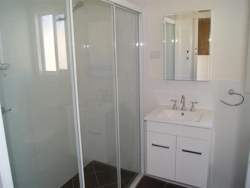 427 Parnall Street, Lavington NSW 2641