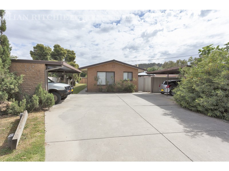 1-4/380 Kaitlers Road, Lavington NSW 2641