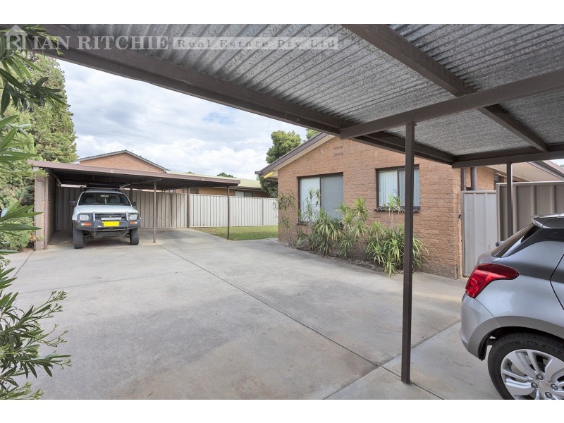 1-4/380 Kaitlers Road, Lavington NSW 2641