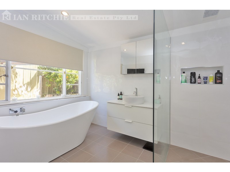 689 Berry Street, Albury NSW 2640