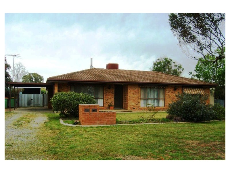 95 Pell Street, Howlong NSW 2643