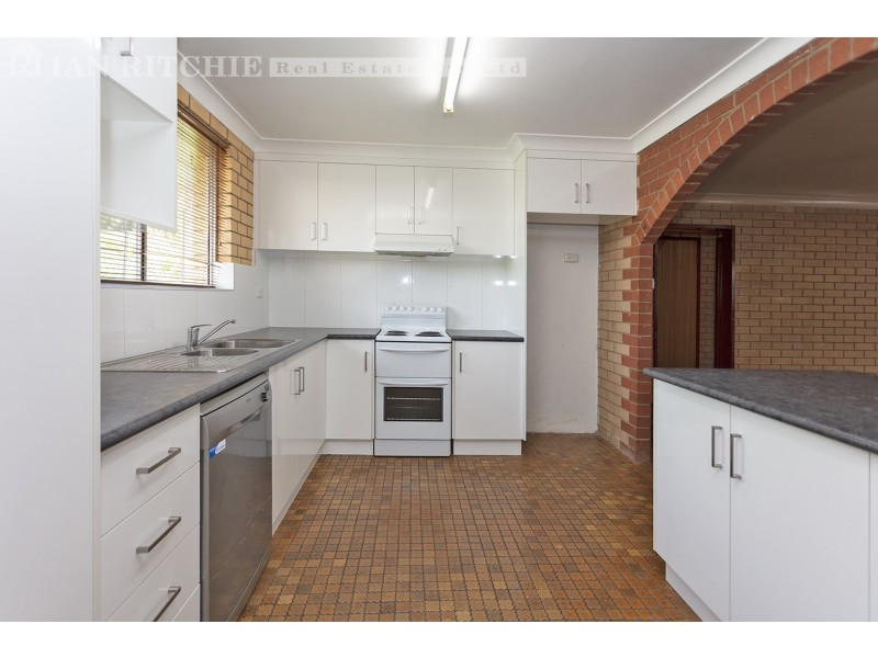 1 & 2/449 Griffith Road, Lavington NSW 2641