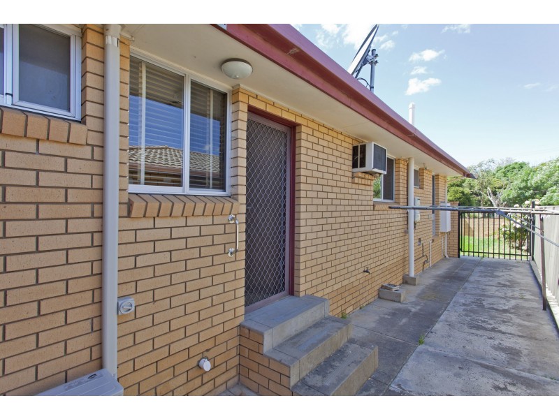 1 & 2/449 Griffith Road, Lavington NSW 2641