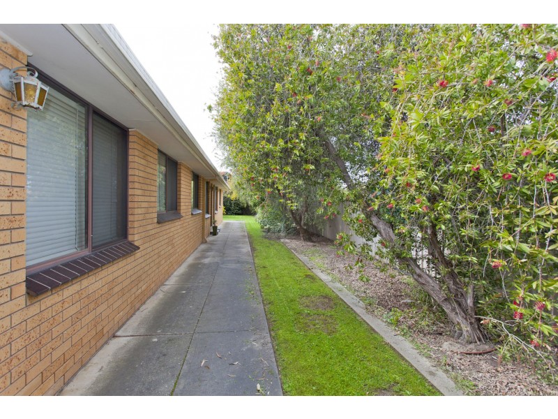 1/412 Dick Road, Lavington NSW 2641