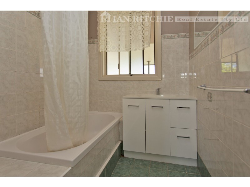 213 Plover Street, North Albury NSW 2640