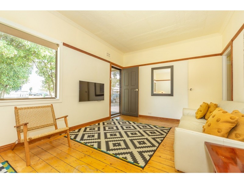 24 Brush Box Street, Albury NSW 2640