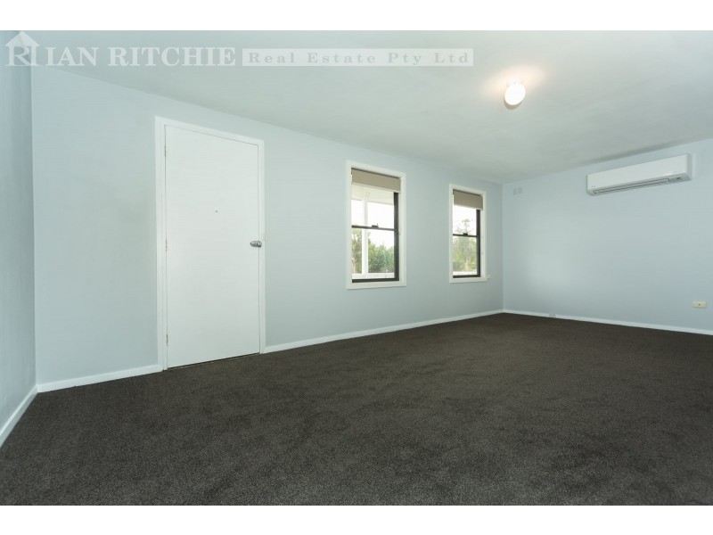 345 Boomerang Drive, Lavington NSW 2641