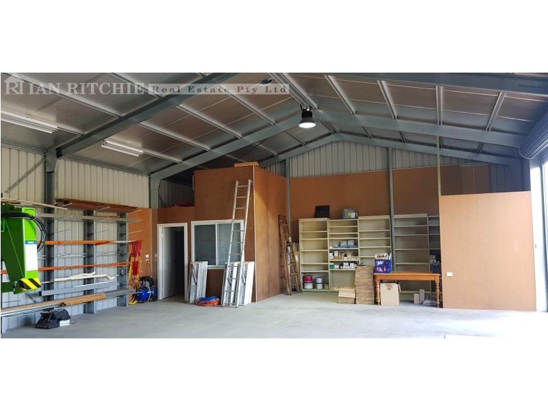 25 Keirath Street, Henty NSW 2658