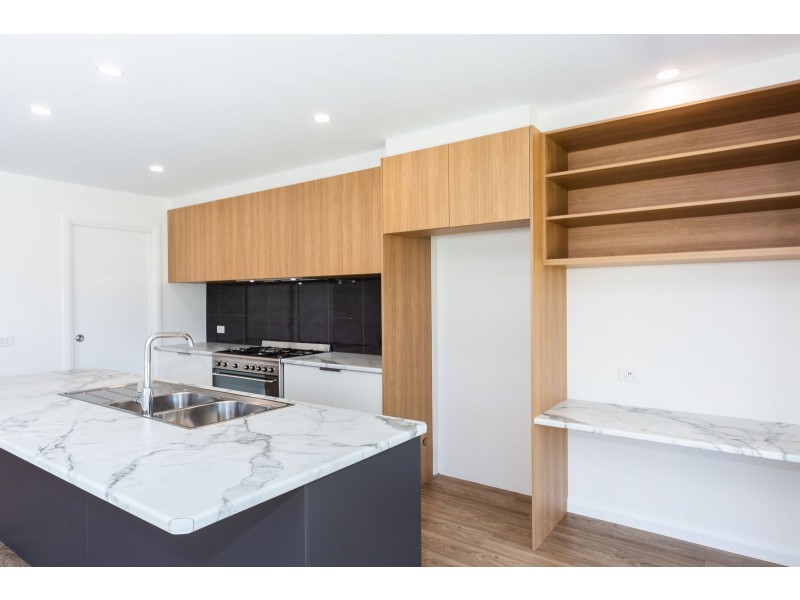 23 Mclaren Boulevard, Thurgoona NSW 2640