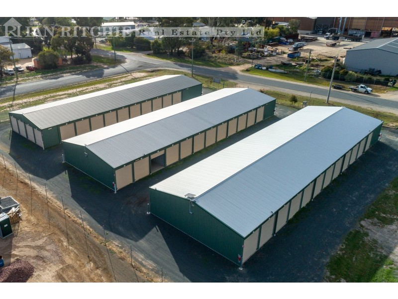 15 Stockwell Road, Jindera NSW 2642