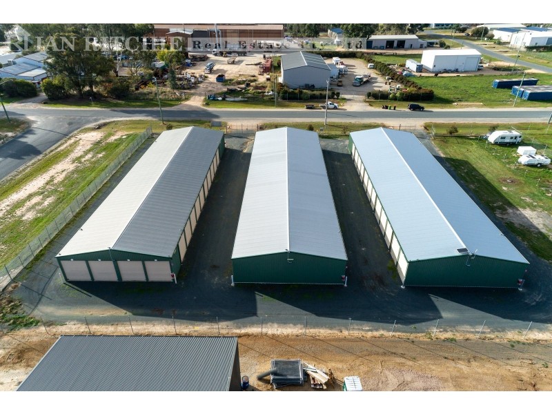 15 Stockwell Road, Jindera NSW 2642