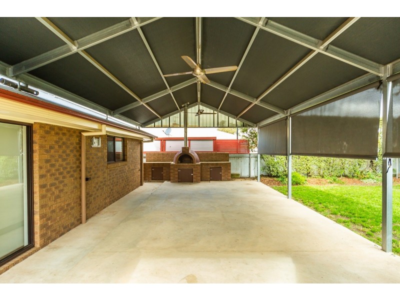 98 Mitchell Street, Jindera NSW 2642