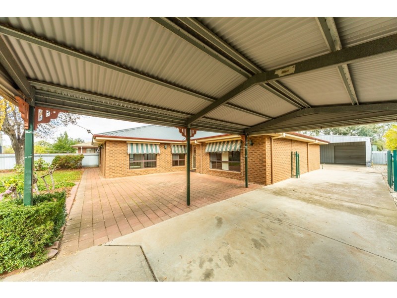 98 Mitchell Street, Jindera NSW 2642