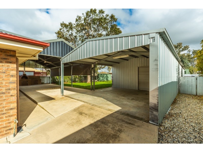98 Mitchell Street, Jindera NSW 2642