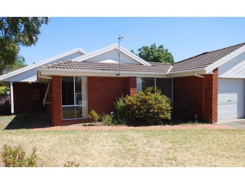 3 Prendergast Street, West Wodonga VIC 3690