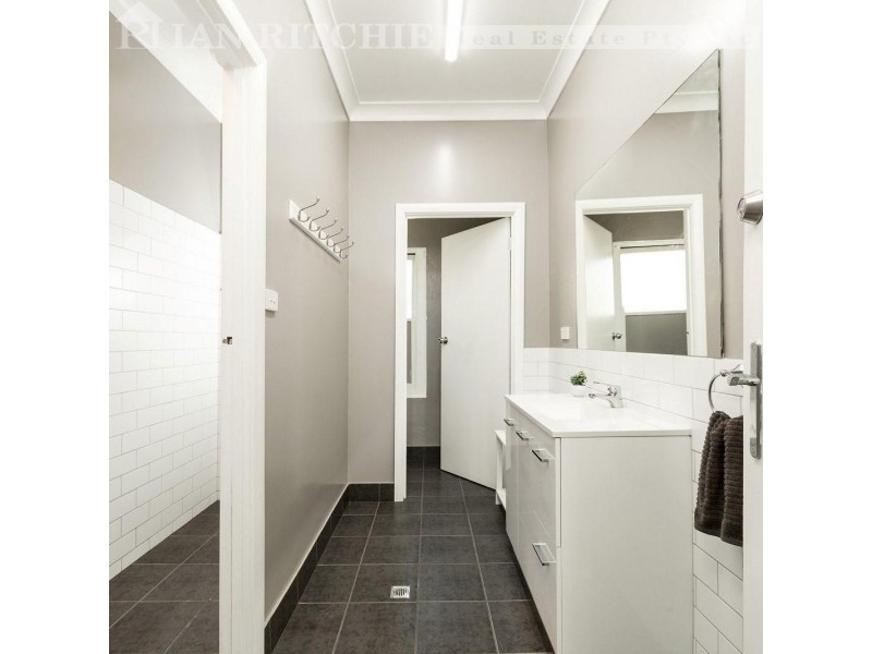 320 David Street, South Albury NSW 2640