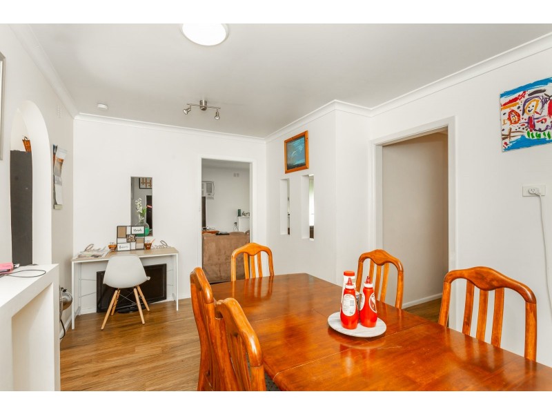 407 Kotthoff Street, Lavington NSW 2641