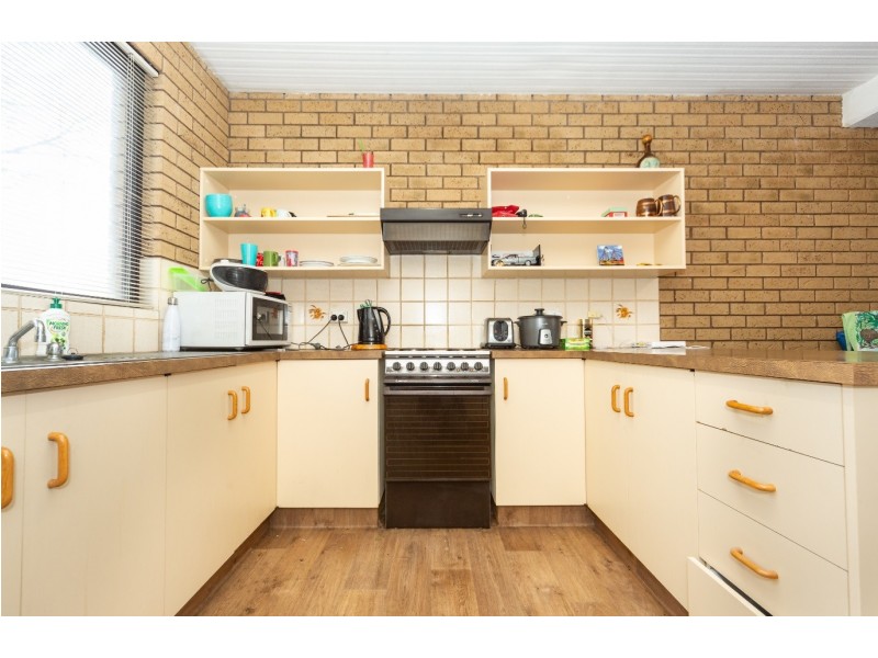 10/413 Bevan Street, Lavington NSW 2641