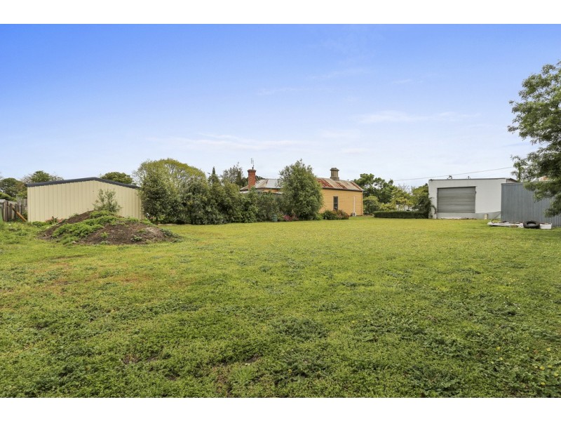 60 Dunlop Street, Mortlake VIC 3272