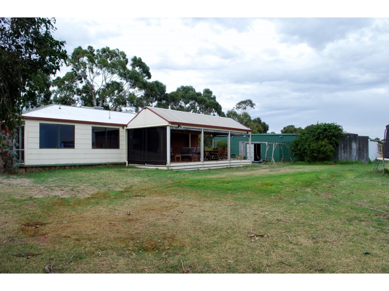 594 Panmure-Laang Road, Laang VIC 3265