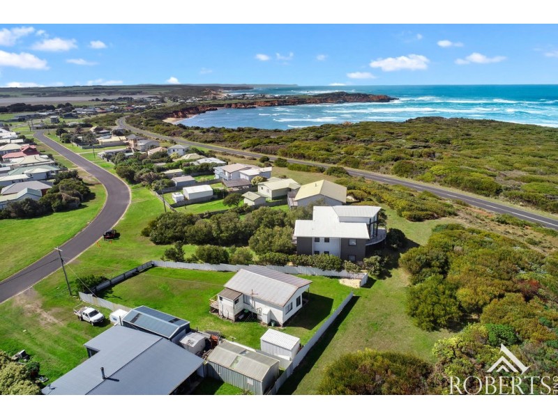 39 Merrett Street, Peterborough VIC 3270