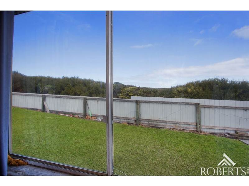 39 Merrett Street, Peterborough VIC 3270