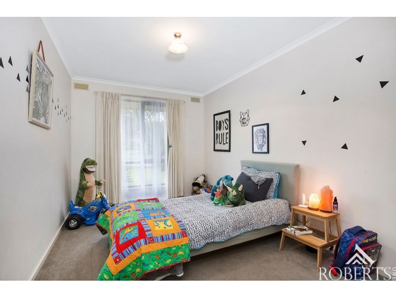 6a Kingfisher Grove, Warrnambool VIC 3280