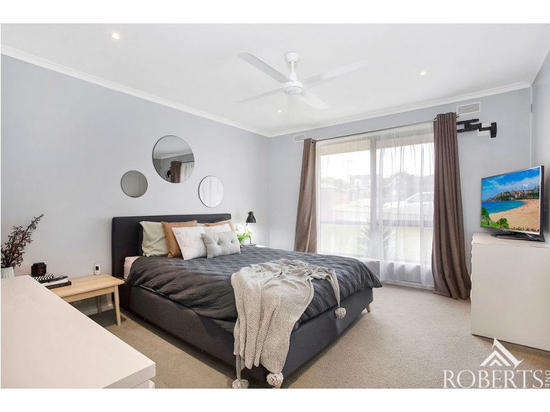 6a Kingfisher Grove, Warrnambool VIC 3280