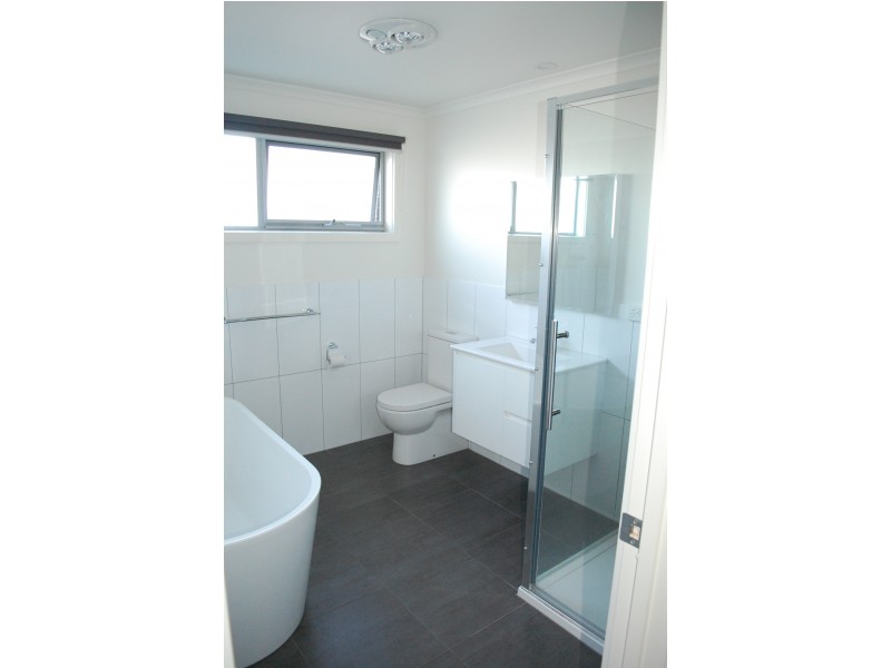 46 Boiling Down Road, Warrnambool VIC 3280