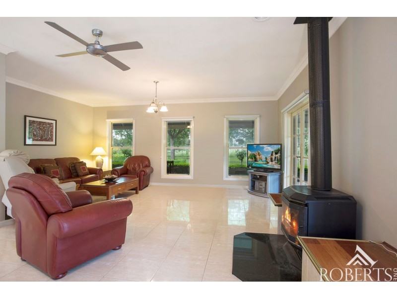 115 Penshurst Warrnambool Road, Koroit VIC 3282