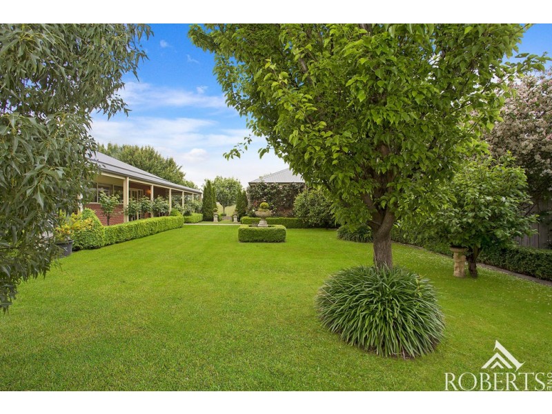 115 Penshurst Warrnambool Road, Koroit VIC 3282